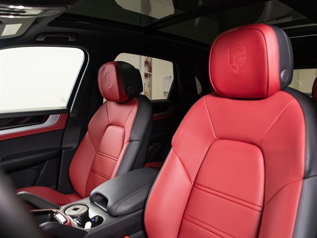 2026 Porsche Cayenne AWD Photo