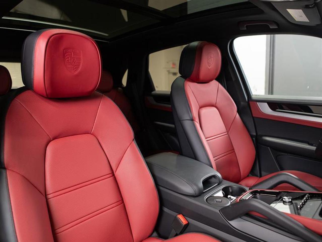 2026 Porsche Cayenne AWD Photo