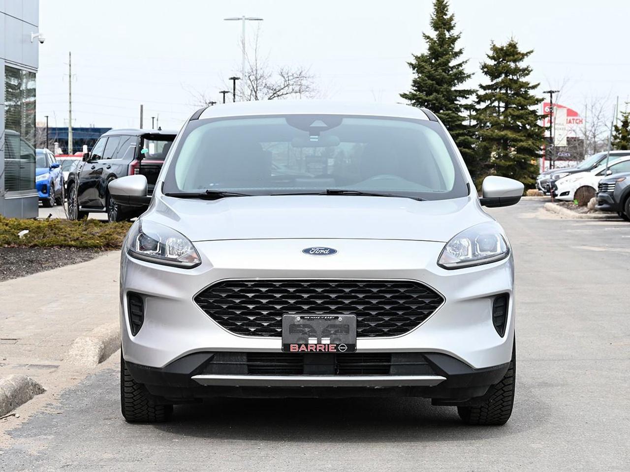 2020 Ford Escape SE 4dr Front-wheel Drive Photo