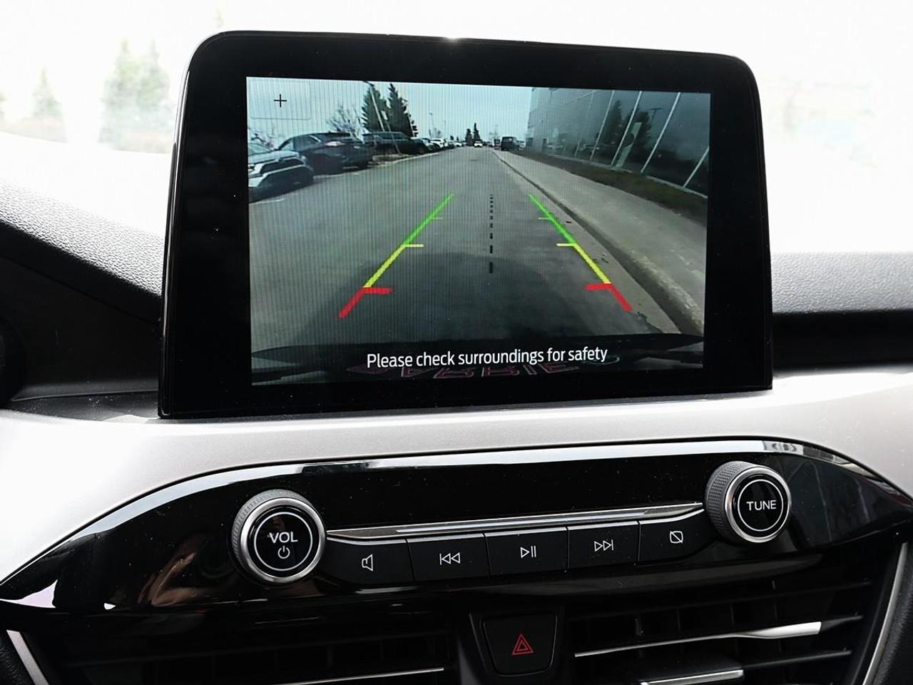 2020 Ford Escape SE 4dr Front-wheel Drive Photo