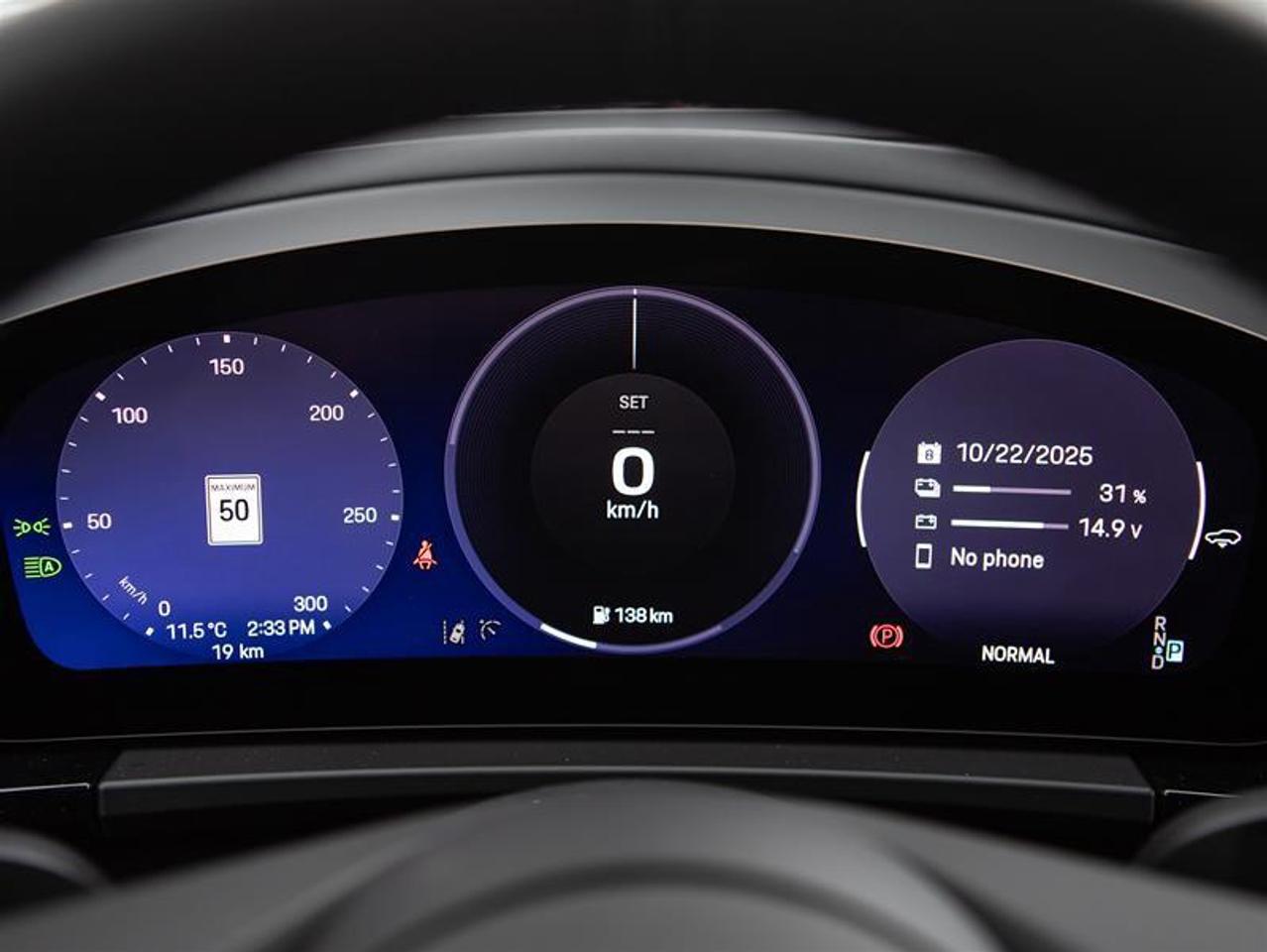 2025 Porsche Macan Electric 4 AWD Photo