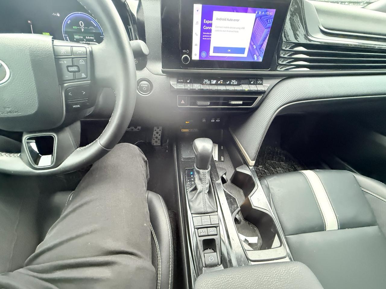 2025 Toyota Camry SE 4dr Front-Wheel Drive Sedan Photo