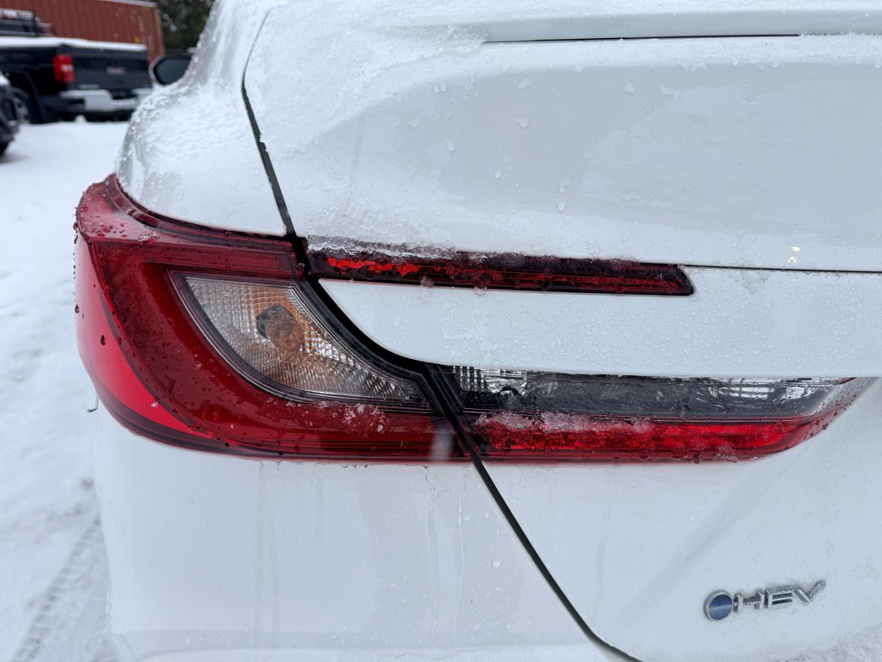 2025 Toyota Camry SE 4dr Front-Wheel Drive Sedan Photo