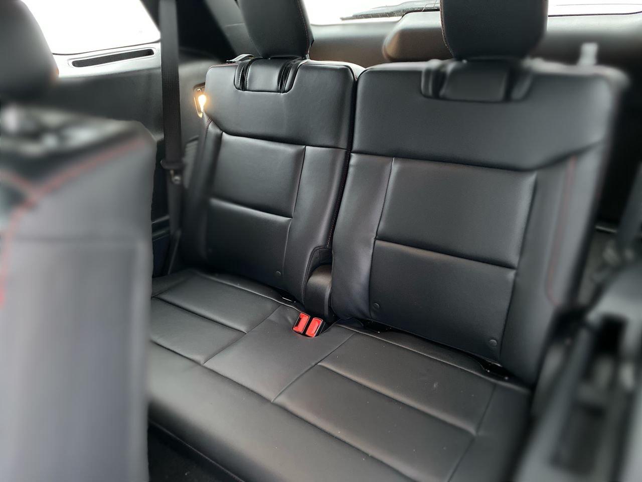2026 Ford Explorer ST-Line Photo
