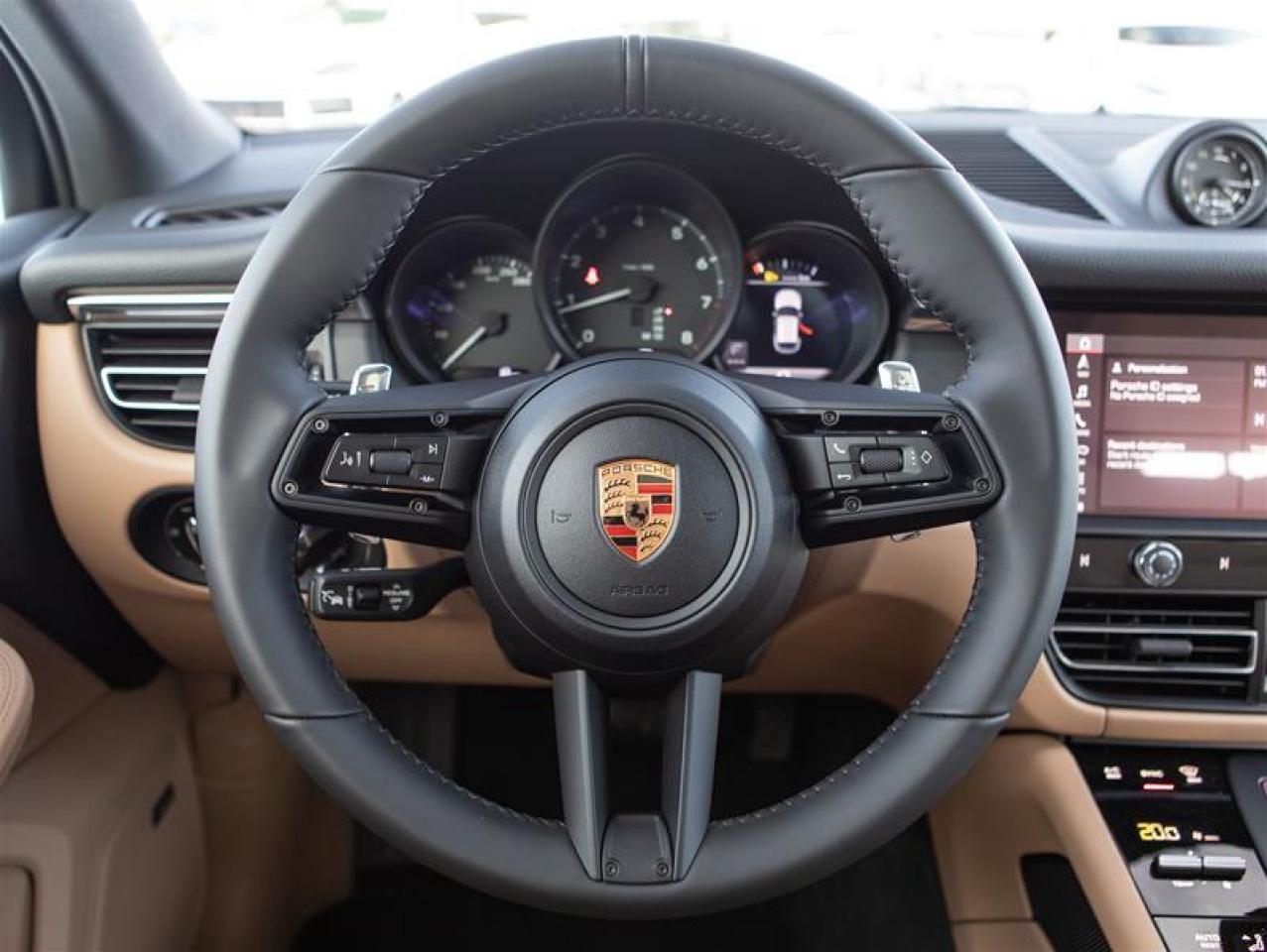 2026 Porsche Macan AWD Photo