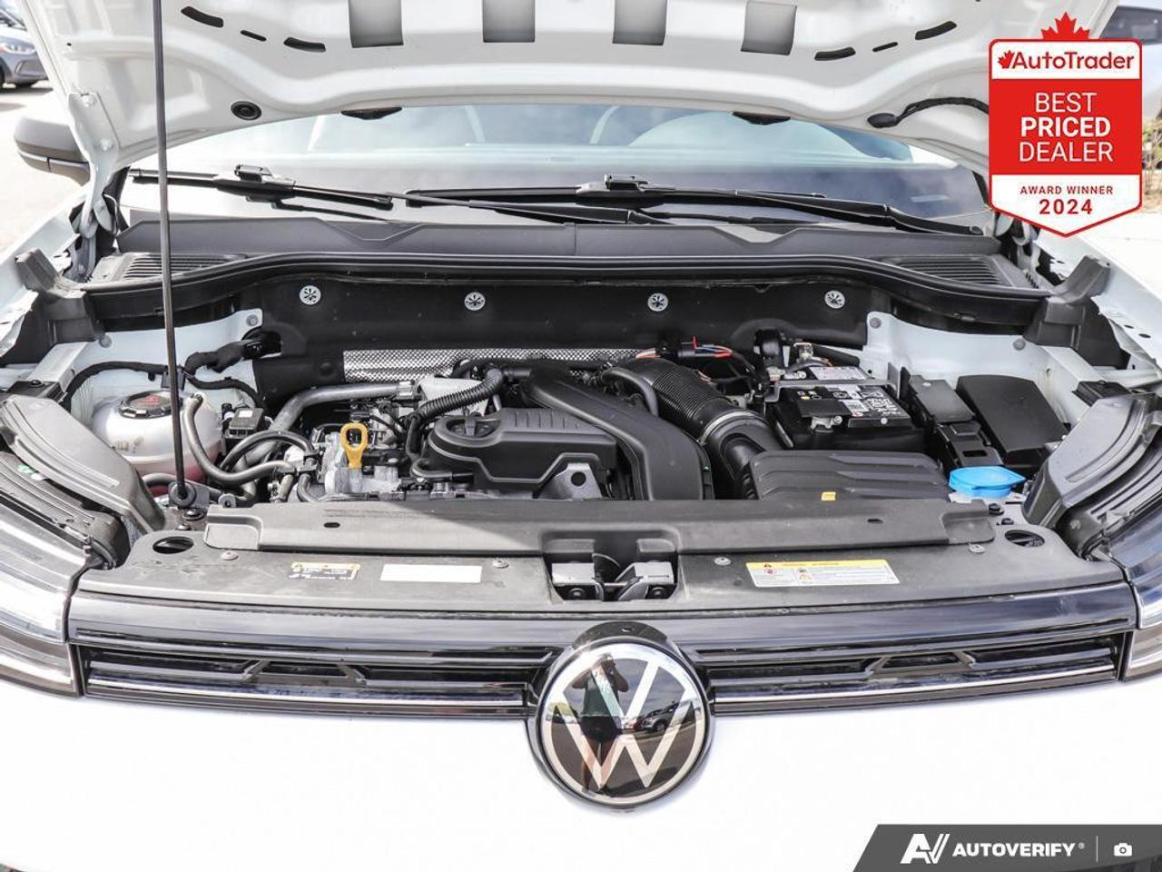 2025 Volkswagen Taos Trendline 4dr All-Wheel Drive 4MOTION Photo