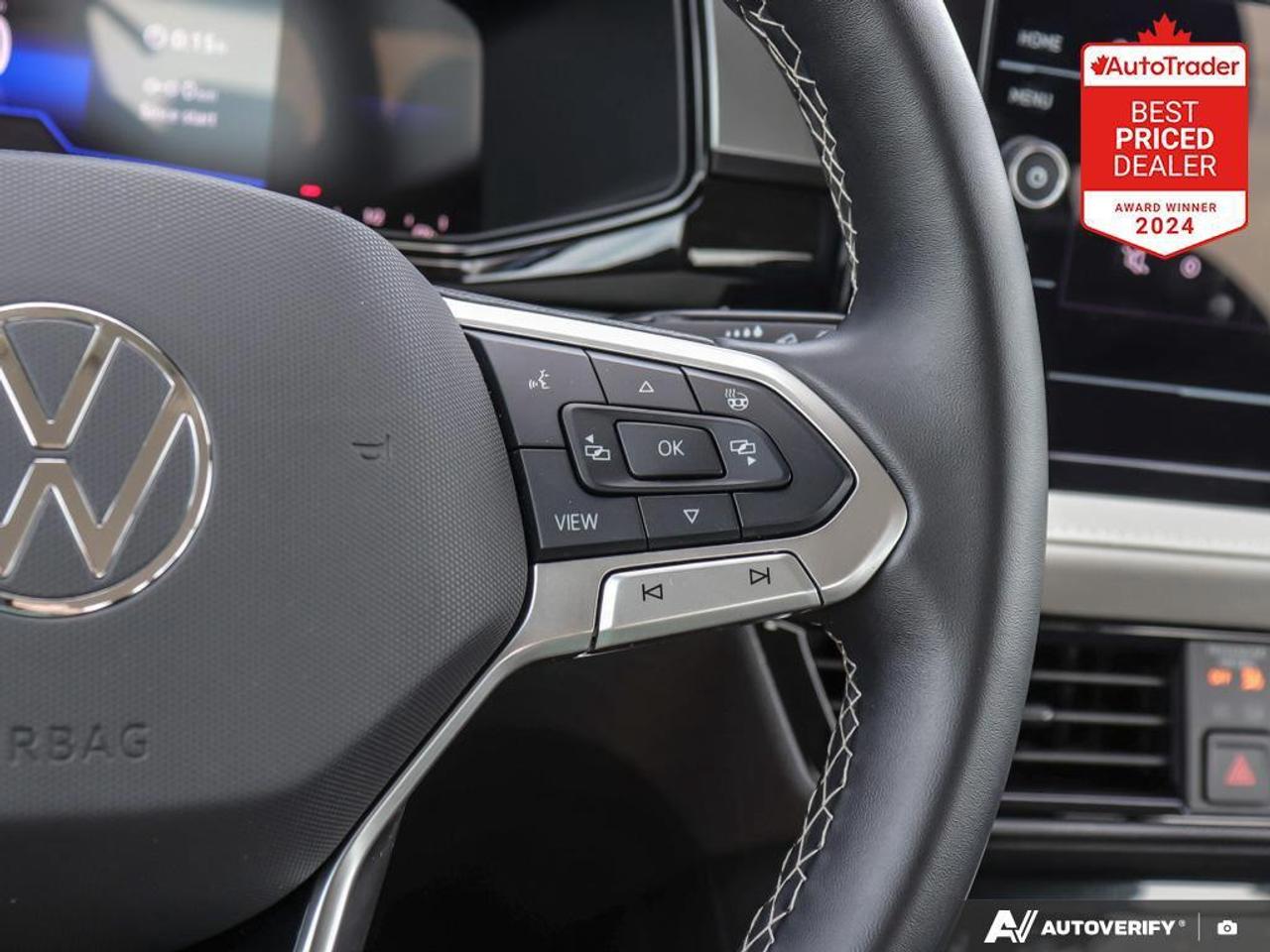 2025 Volkswagen Taos Trendline 4dr All-Wheel Drive 4MOTION Photo