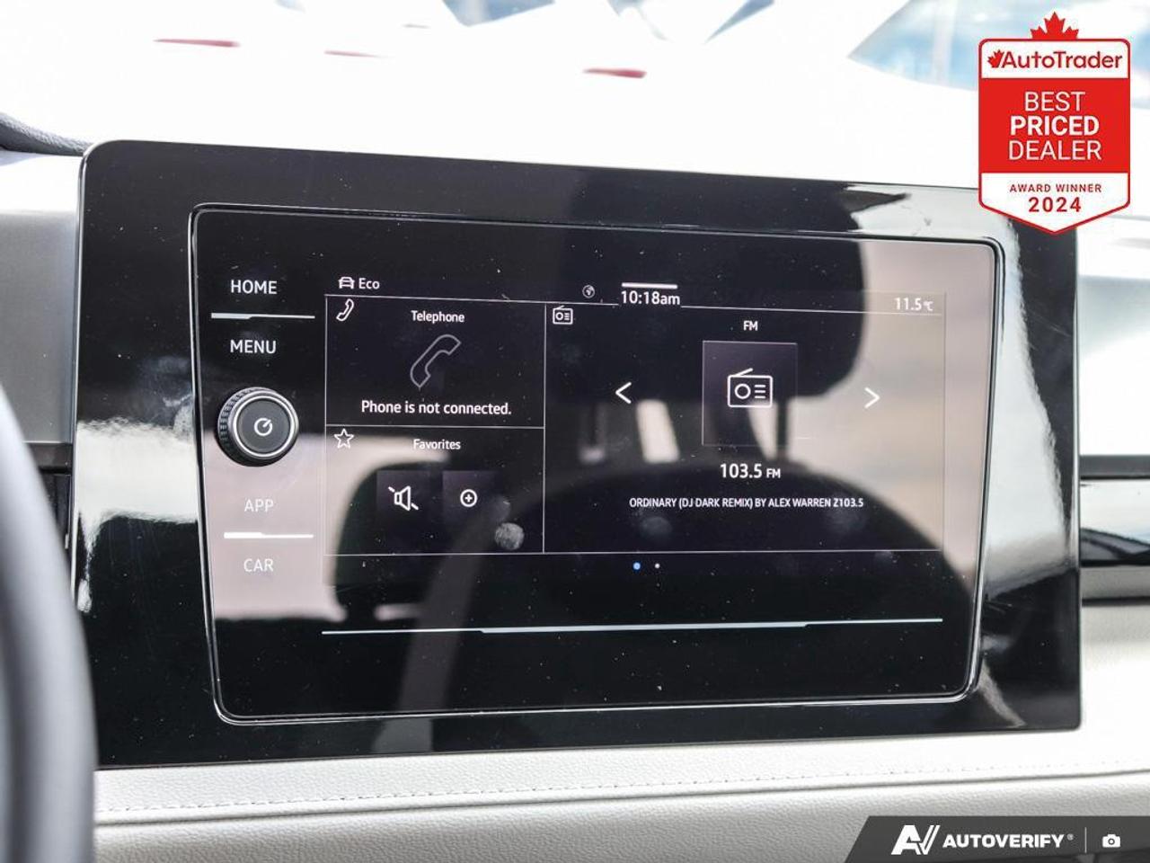 2025 Volkswagen Taos Trendline 4dr All-Wheel Drive 4MOTION Photo