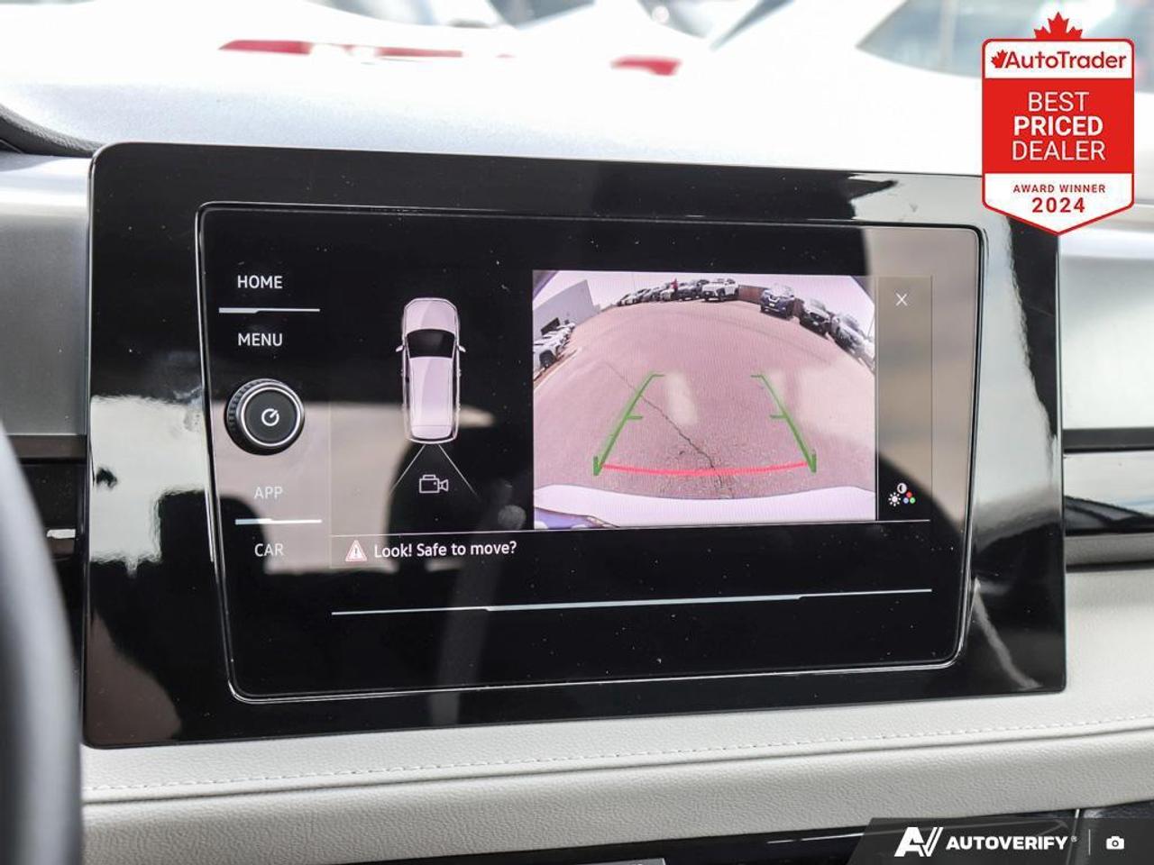 2025 Volkswagen Taos Trendline 4dr All-Wheel Drive 4MOTION Photo