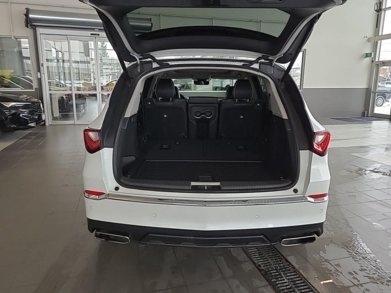 2022 Acura MDX Platinum Elite SH-AWD (SORRY SOLD SOLD SOLD) Photo