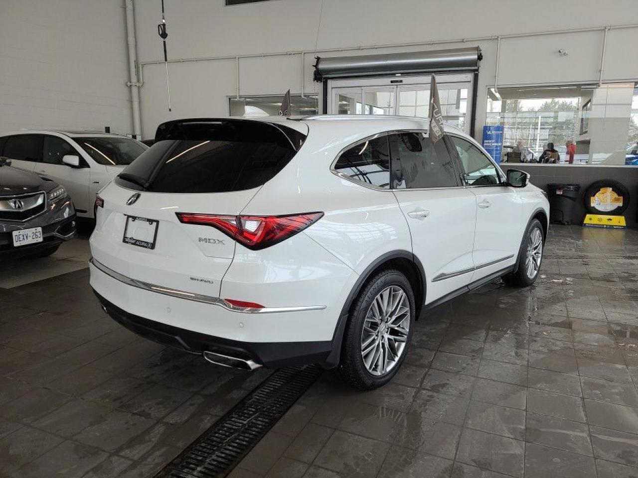 2022 Acura MDX Platinum Elite SH-AWD (SORRY SOLD SOLD SOLD) Photo