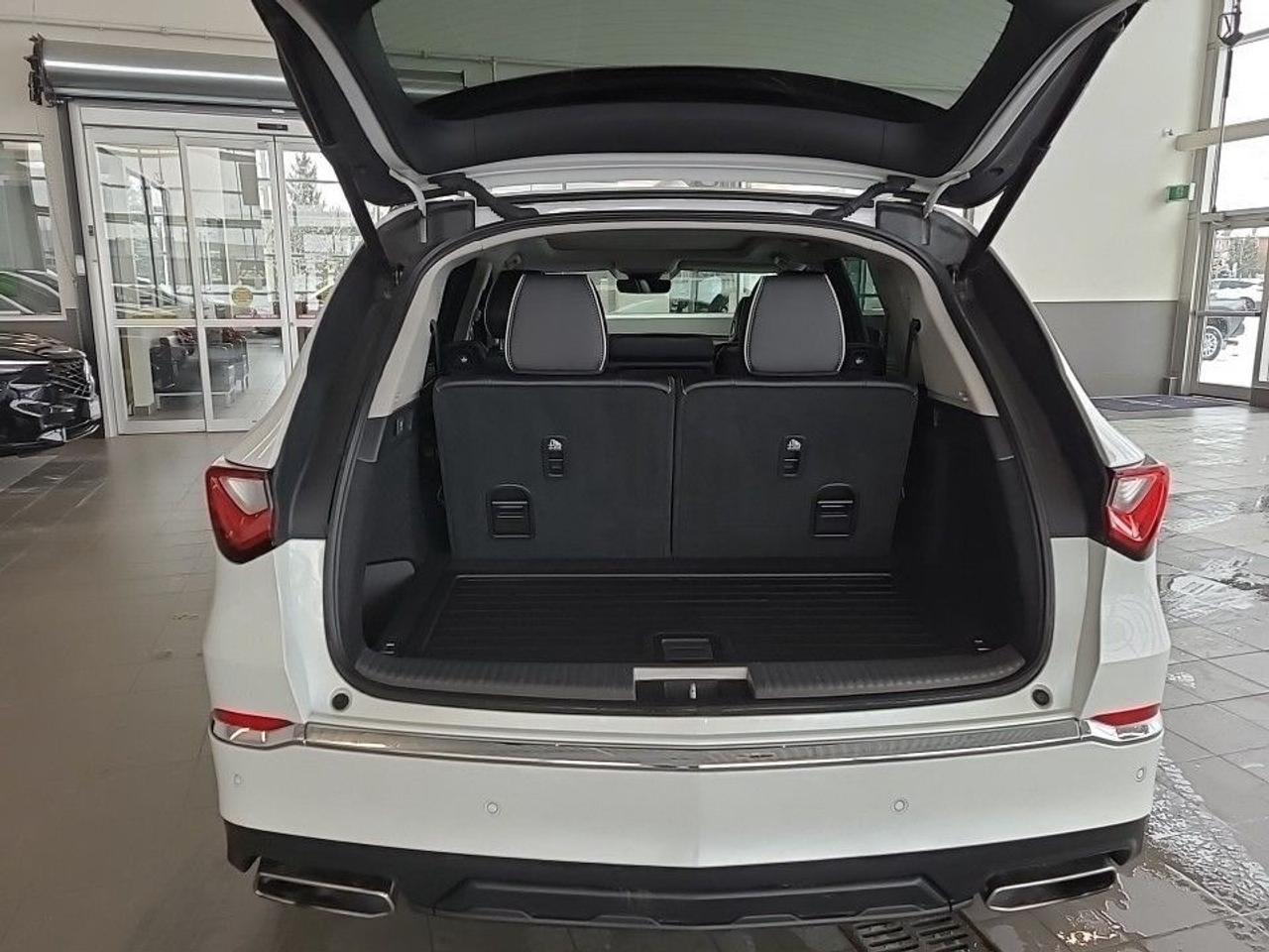 2022 Acura MDX Platinum Elite SH-AWD (SORRY SOLD SOLD SOLD) Photo