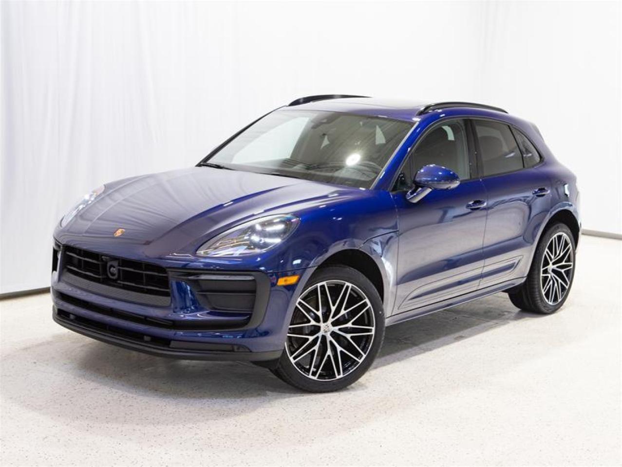 2026 Porsche Macan AWD Photo