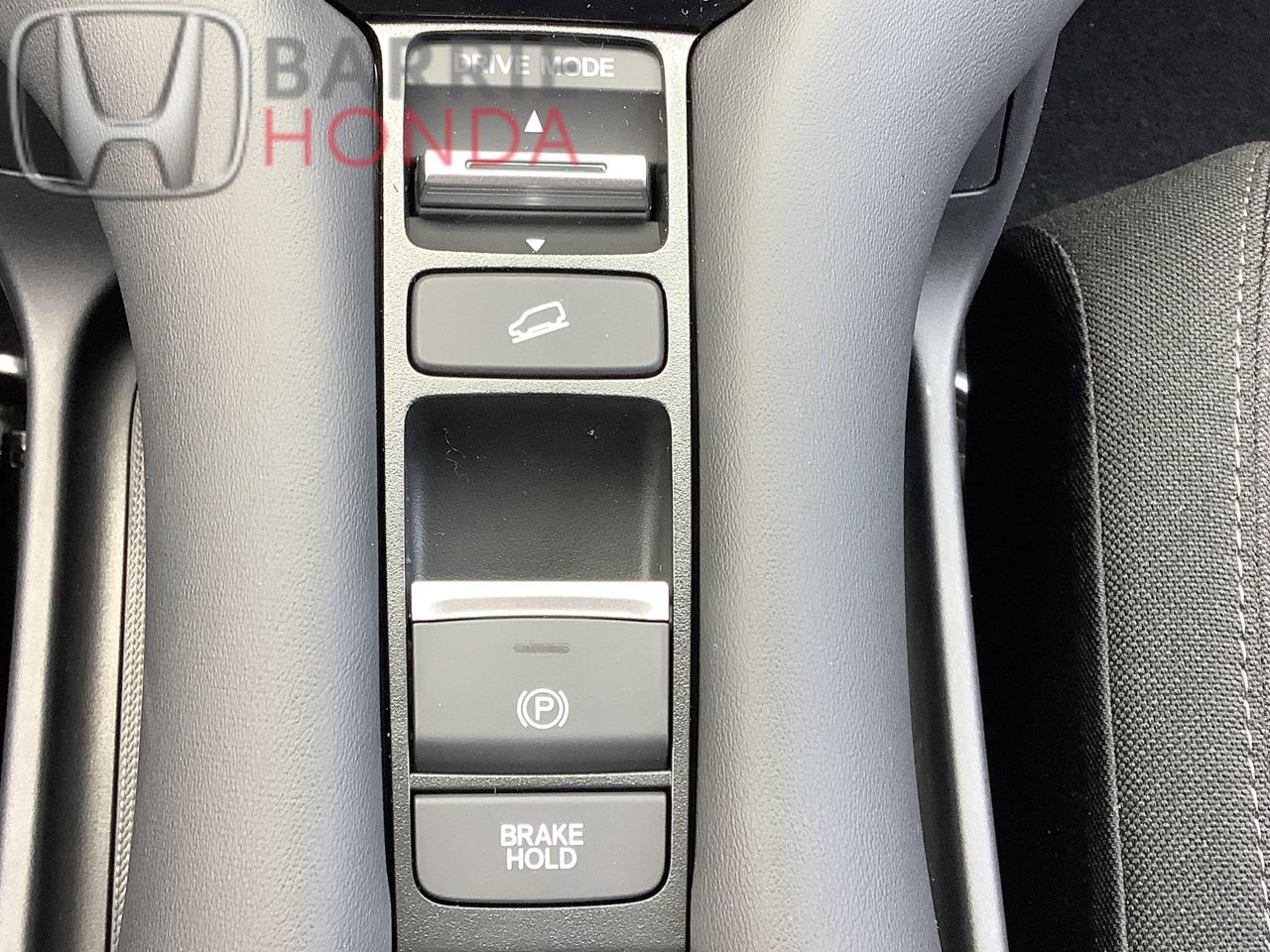 2026 Honda HR-V LX 4dr All-Wheel Drive Photo3