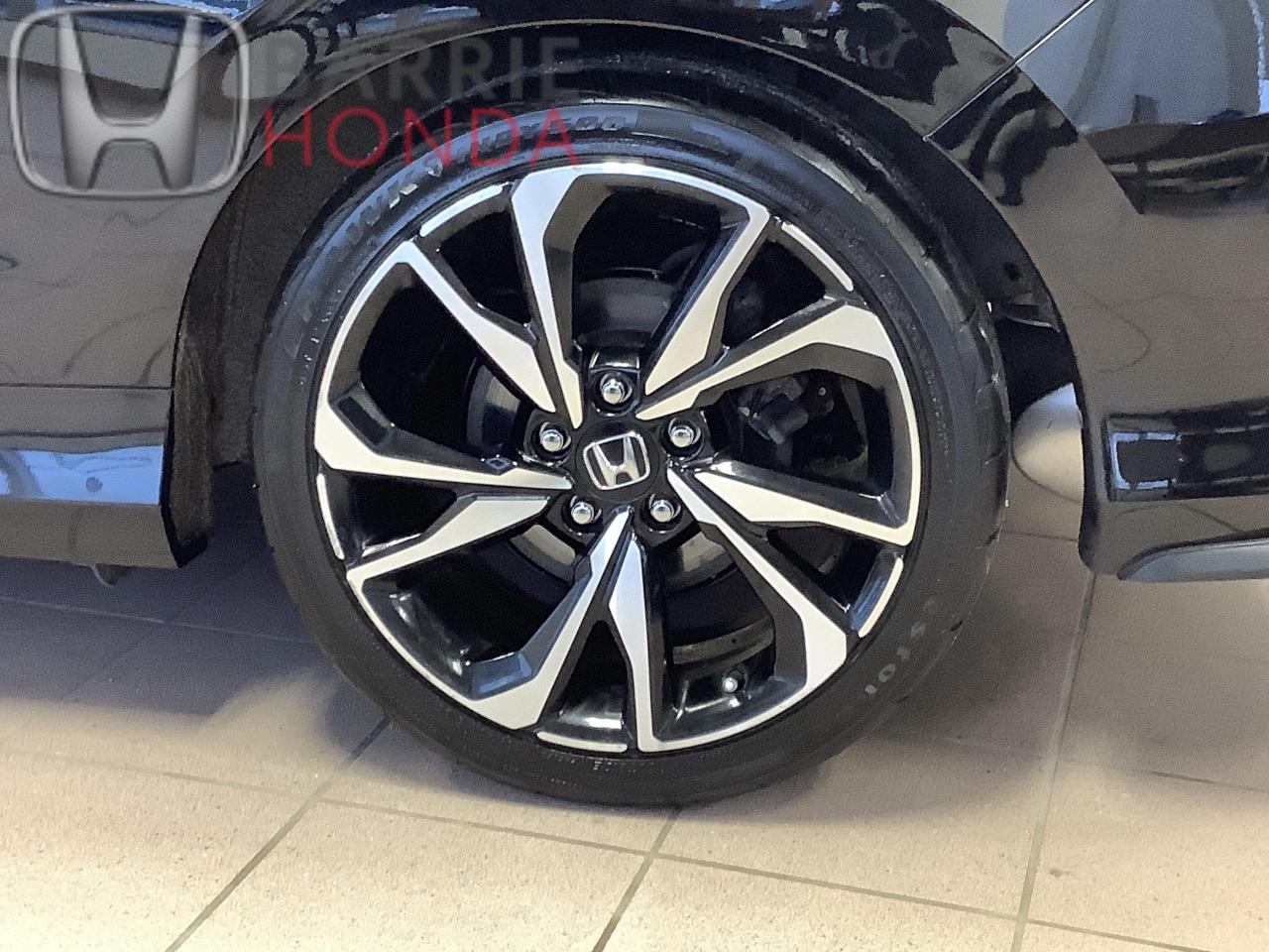 2019 Honda Civic Si Base 2dr Coupe Photo