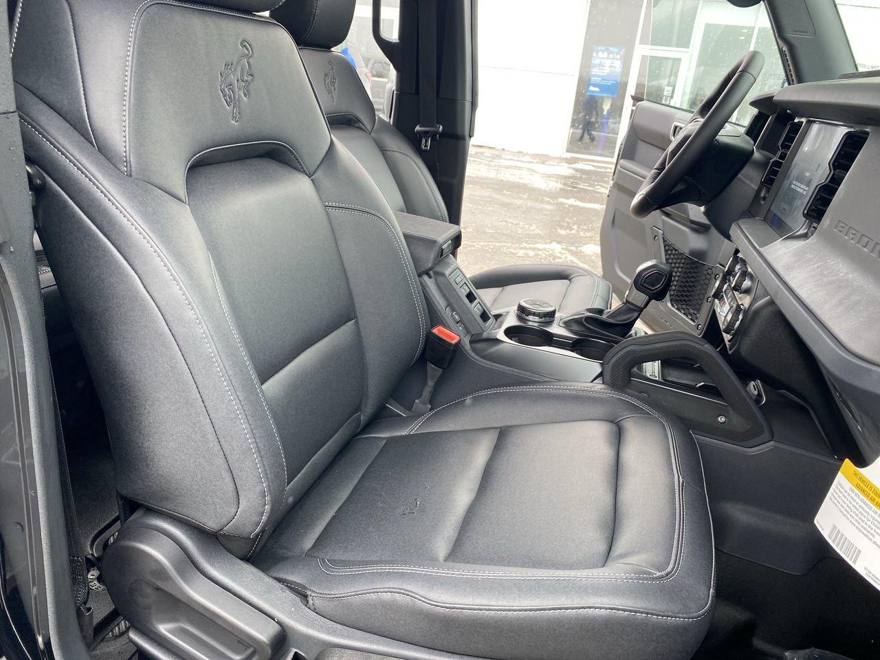 2026 Ford Bronco Badlands Photo