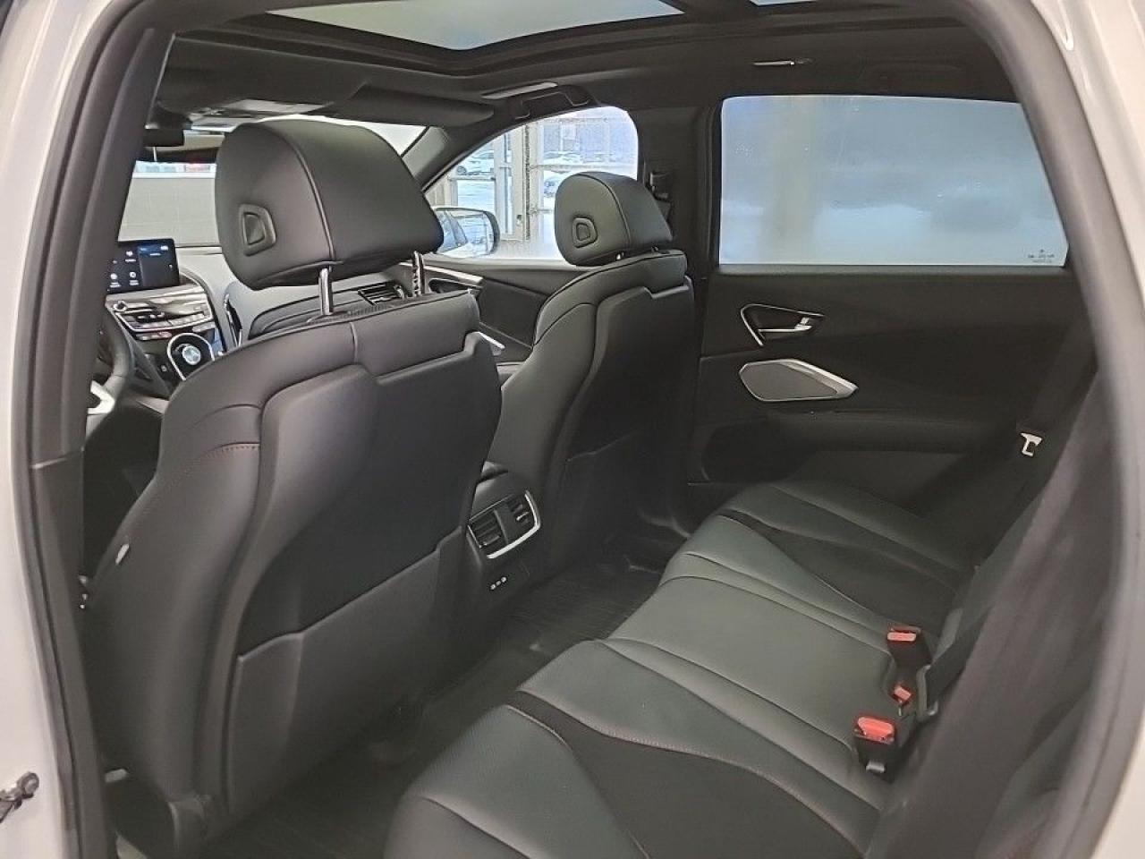 2023 Acura RDX A-Spec AWD (7 Year 160K Factory Warranty Incl) Photo