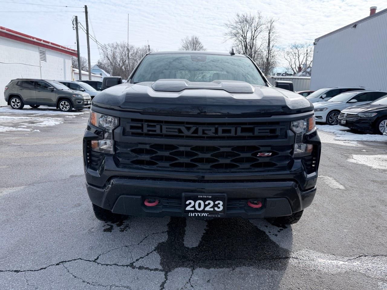2023 Chevrolet Silverado 1500 Crew Cab Short Box 4-Wheel Drive Custom Trail Boss Photo