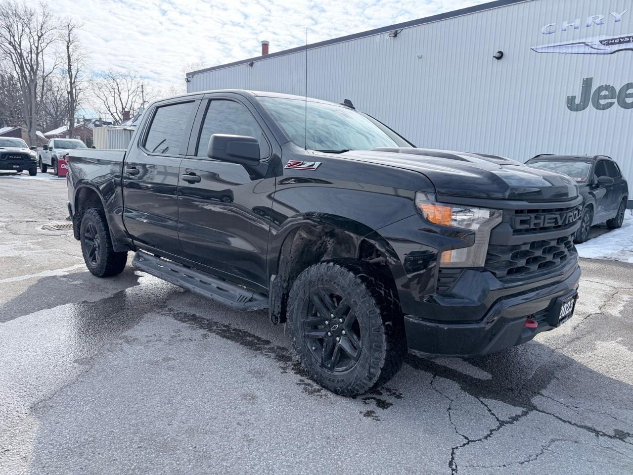2023 Chevrolet Silverado 1500 Crew Cab Short Box 4-Wheel Drive Custom Trail Boss Photo