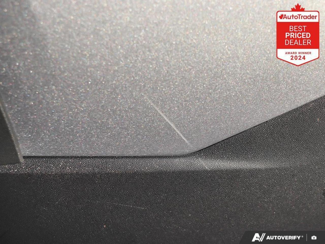 2025 Volkswagen Taos Comfortline 4dr All-Wheel Drive 4MOTION Photo