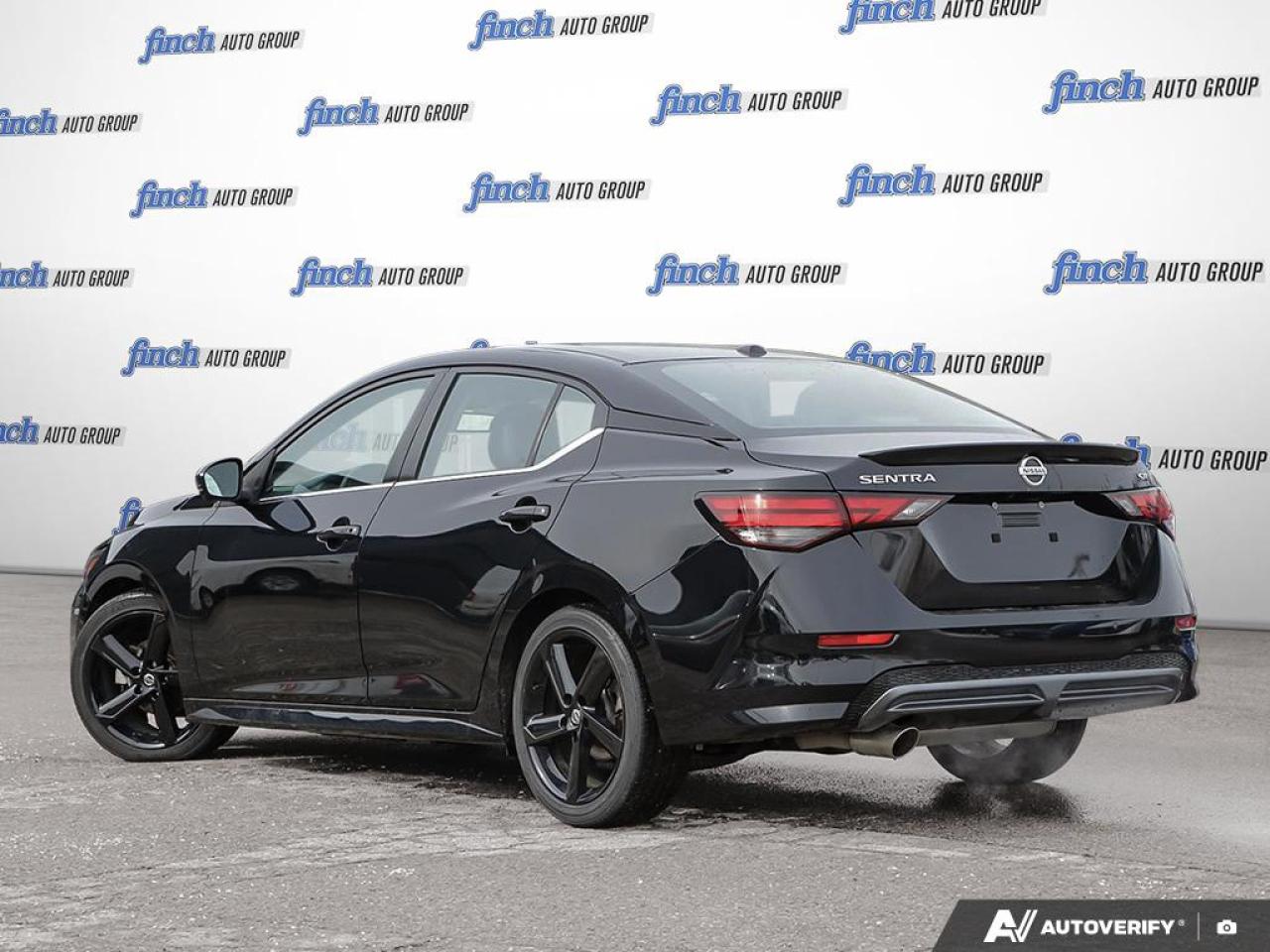 2021 Nissan Sentra SR 4dr Sedan Photo3