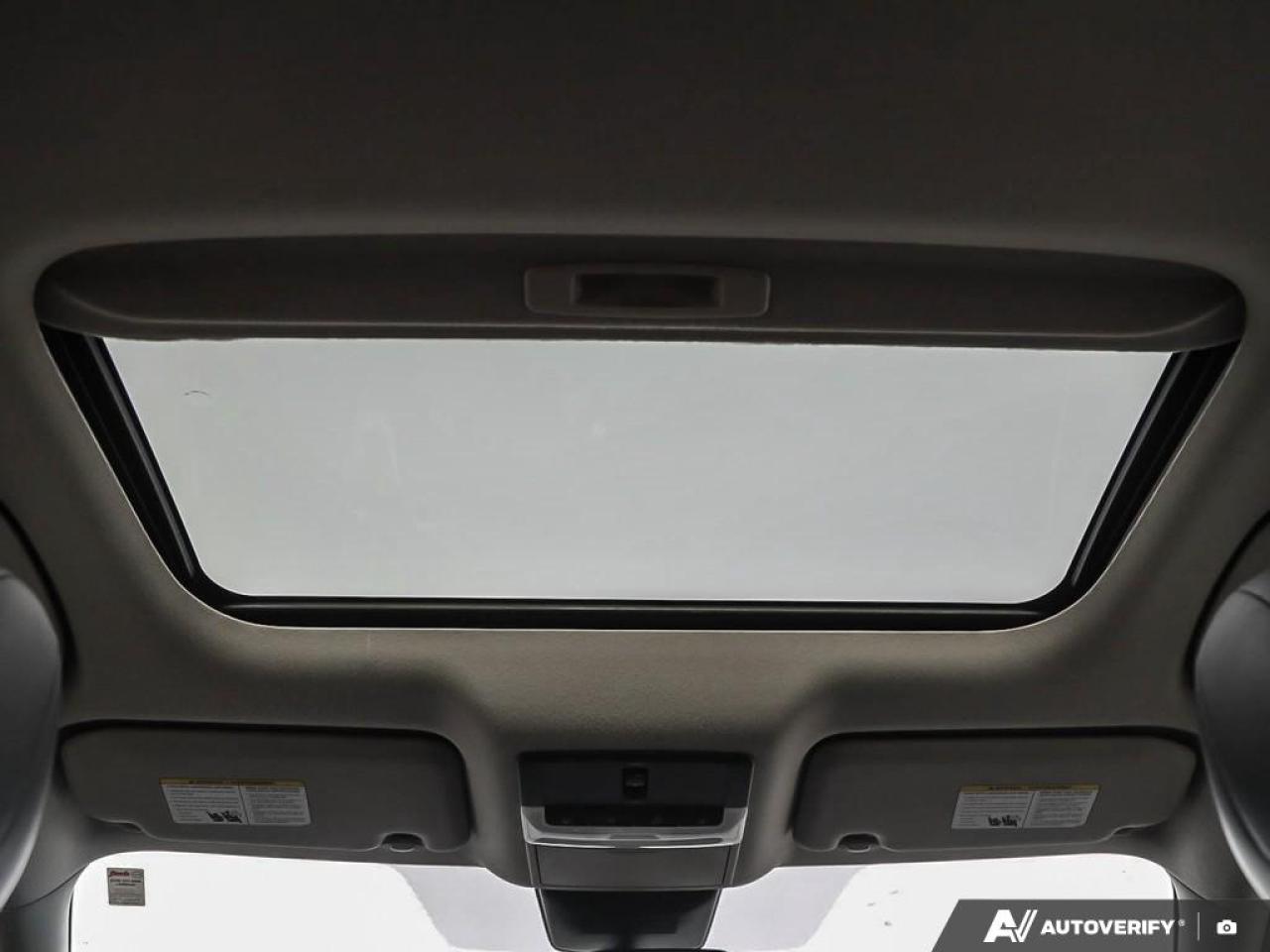 2021 Nissan Sentra SR 4dr Sedan Photo