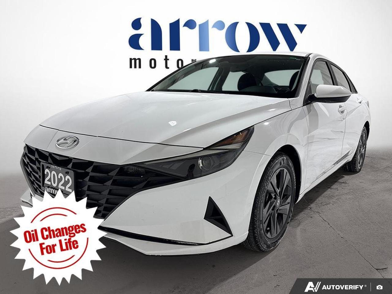 2022 Hyundai Elantra Preferred IVT Photo