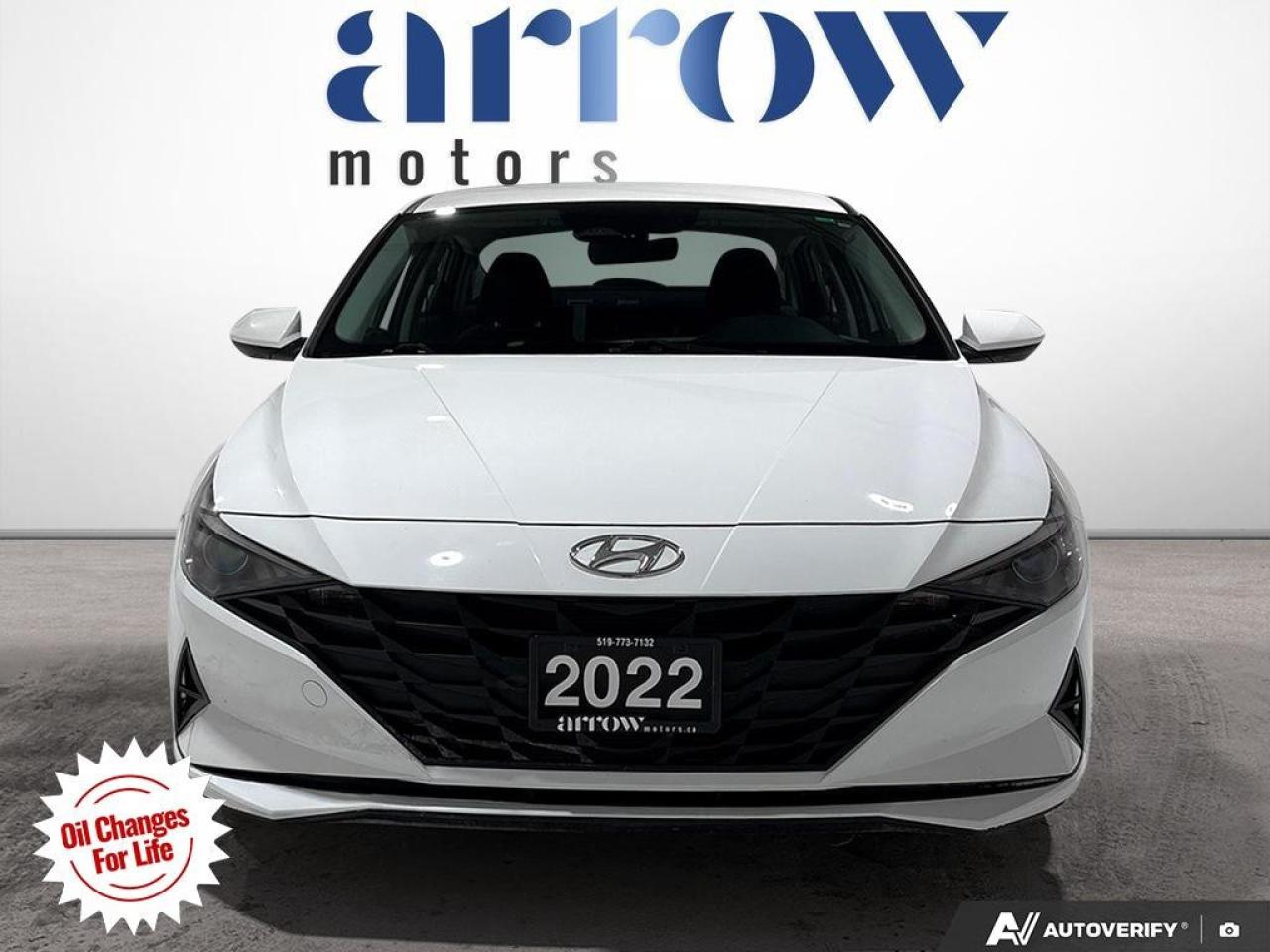 2022 Hyundai Elantra Preferred IVT Photo