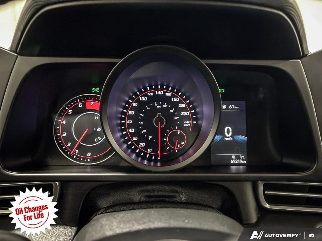 2022 Hyundai Elantra Preferred IVT Photo