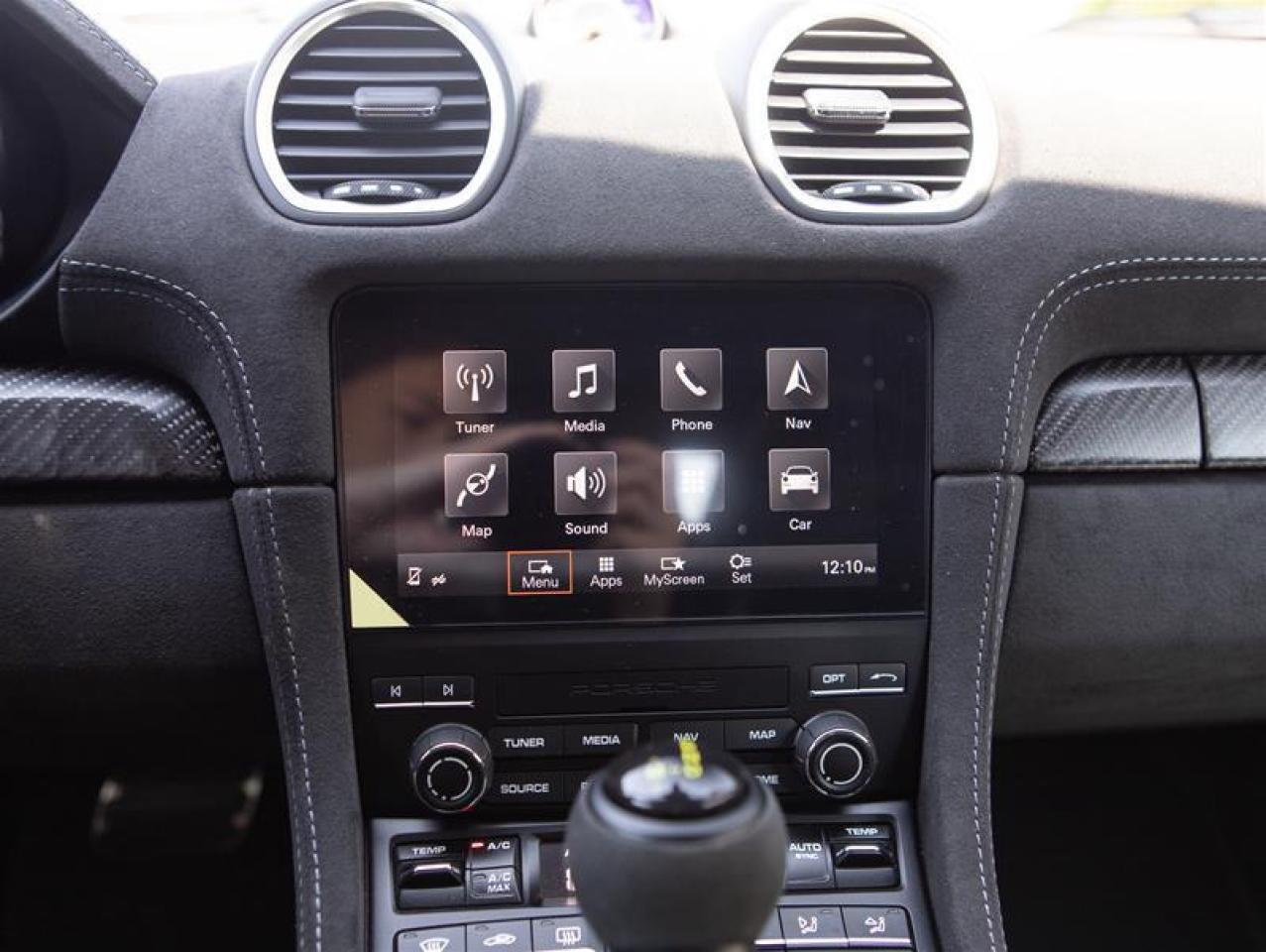 2025 Porsche 718 Spyder RS Roadster Photo