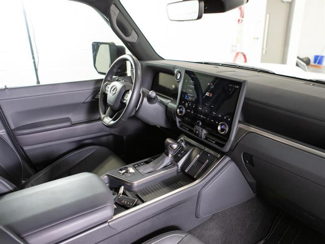 2025 Lexus GX 550 Photo