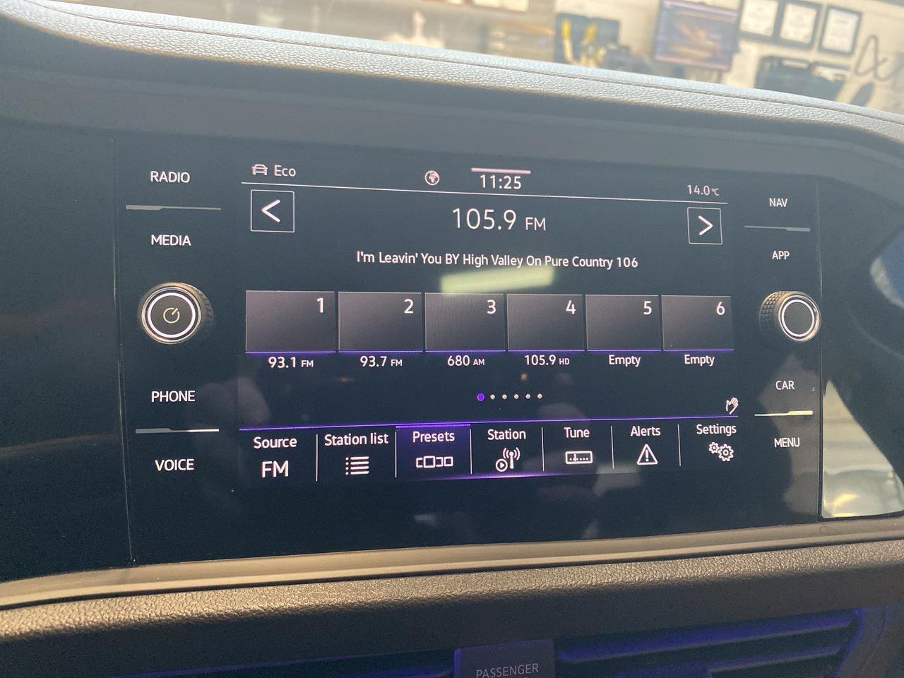 2024 Volkswagen Jetta HIGHLINE Photo