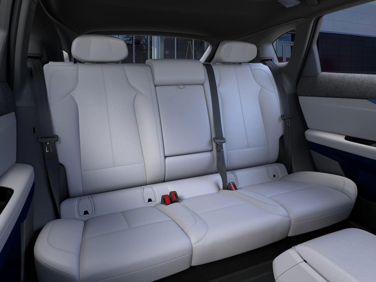 2026 Cadillac OPTIQ Luxury 4dr Photo