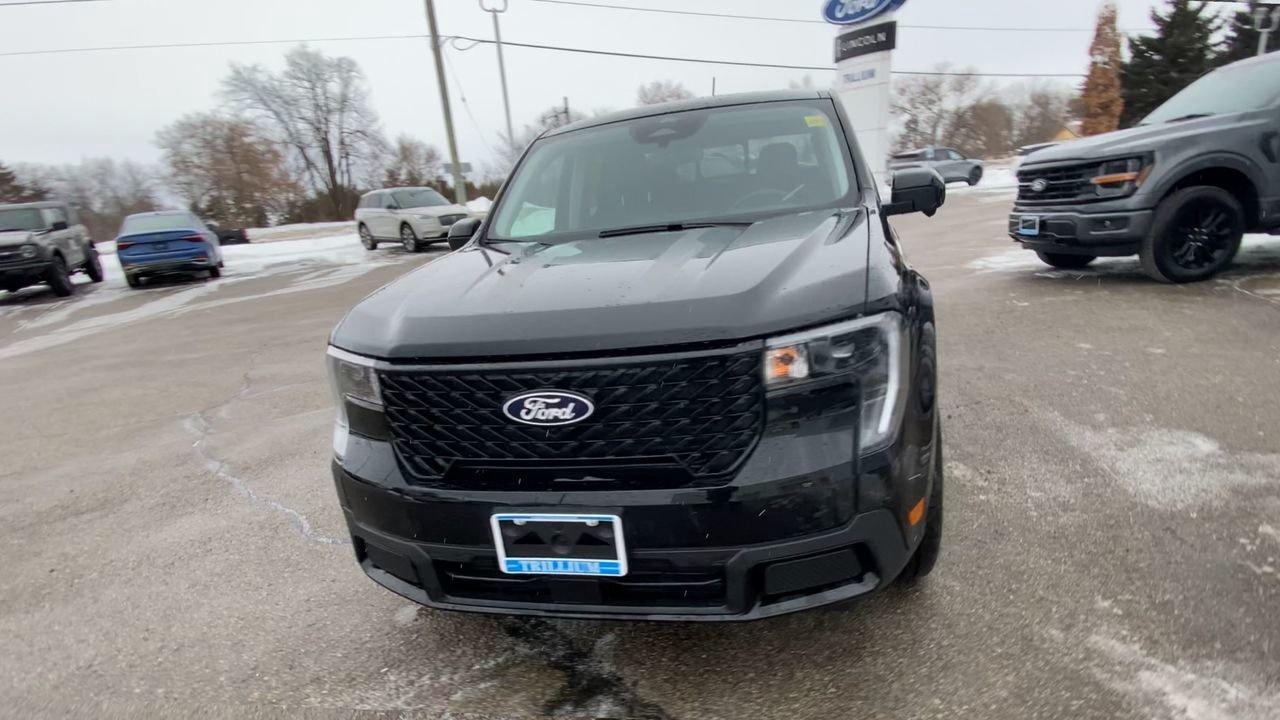 2026 Ford Maverick Hybrid Lariat Photo2