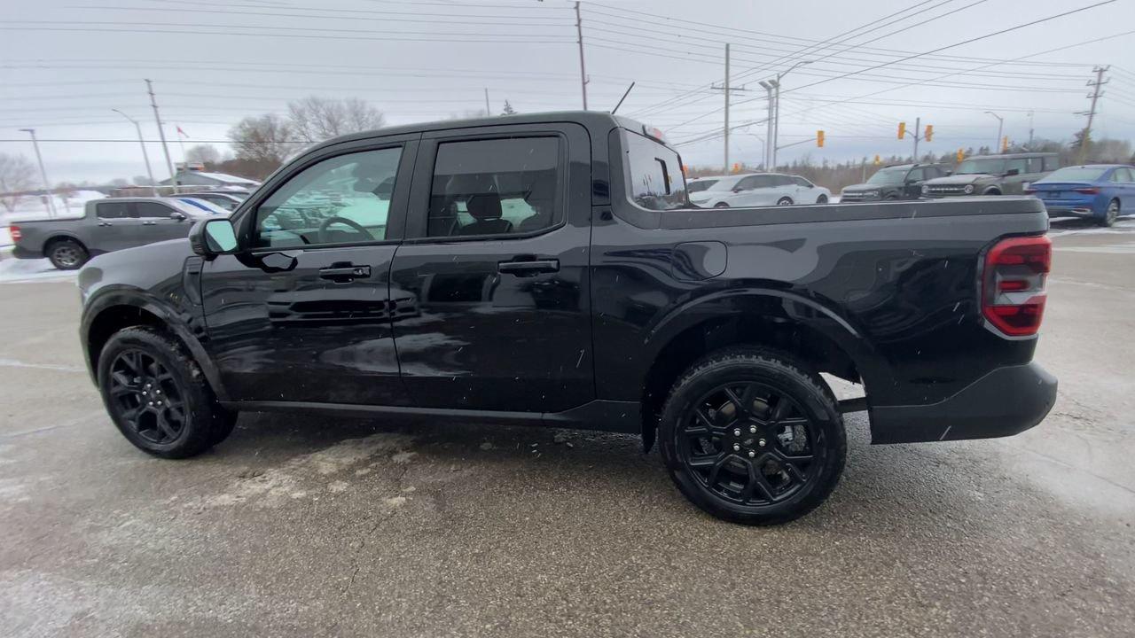 2026 Ford Maverick Hybrid Lariat Photo