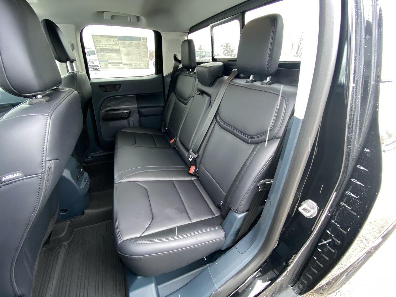 2026 Ford Maverick Hybrid Lariat Photo