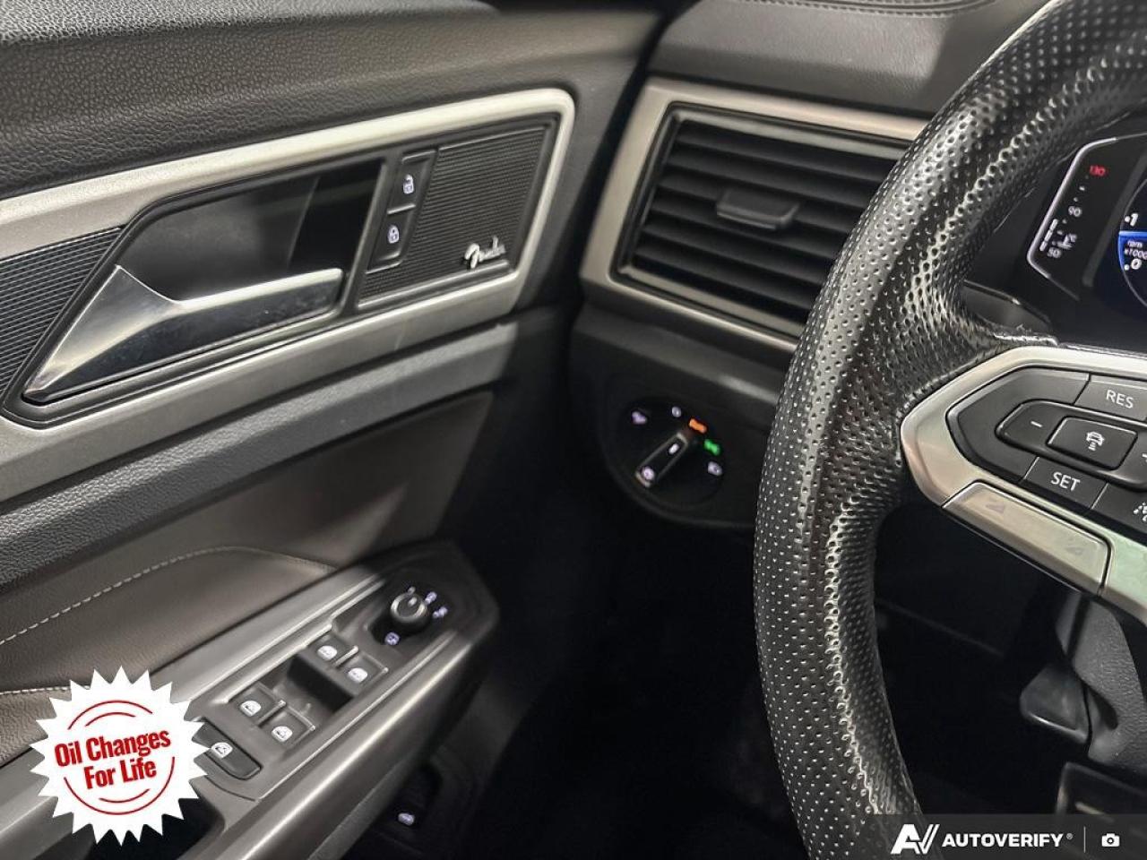 2022 Volkswagen Atlas Cross Sport Execline 3.6 FSI 4MOTION Photo