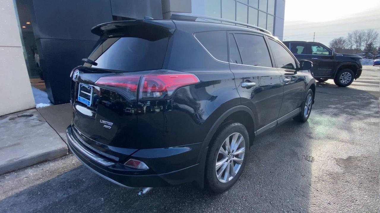2018 Toyota RAV4 LIMITED  Photo