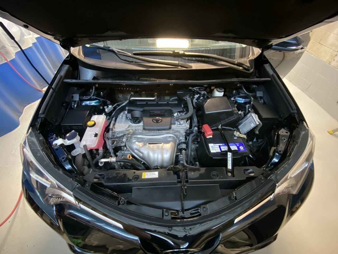 2018 Toyota RAV4 LIMITED  Photo