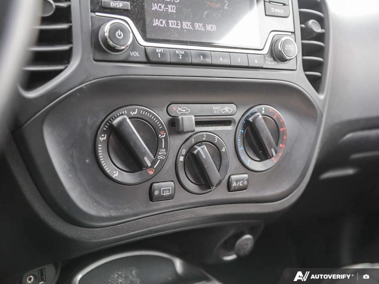 2017 Nissan Juke SV (CVT) 4dr All-Wheel Drive Photo