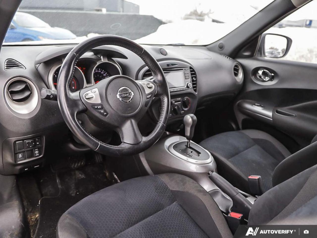 2017 Nissan Juke SV (CVT) 4dr All-Wheel Drive Photo