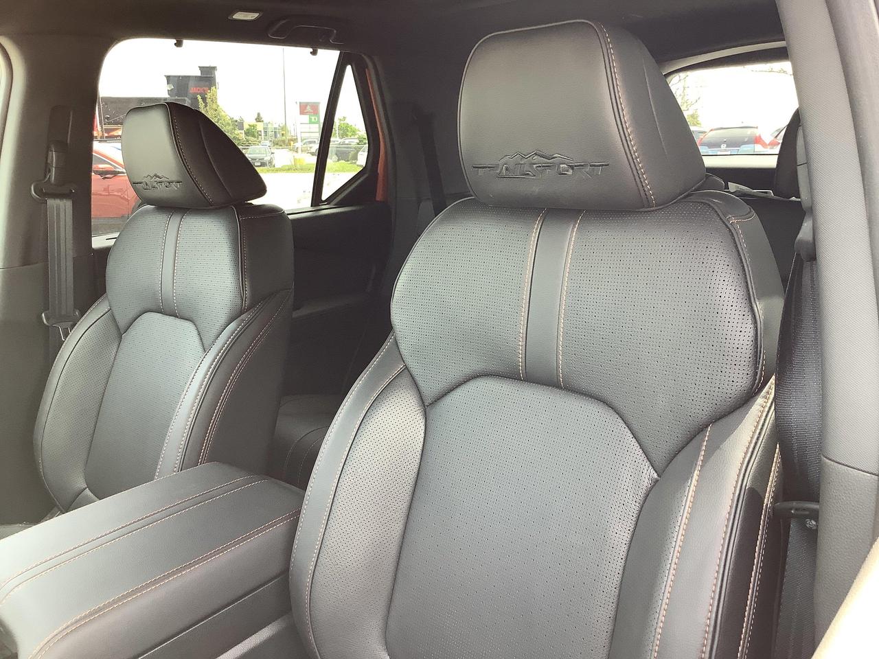 2026 Honda Passport TrailSport Touring 4dr All-Wheel Drive Photo4