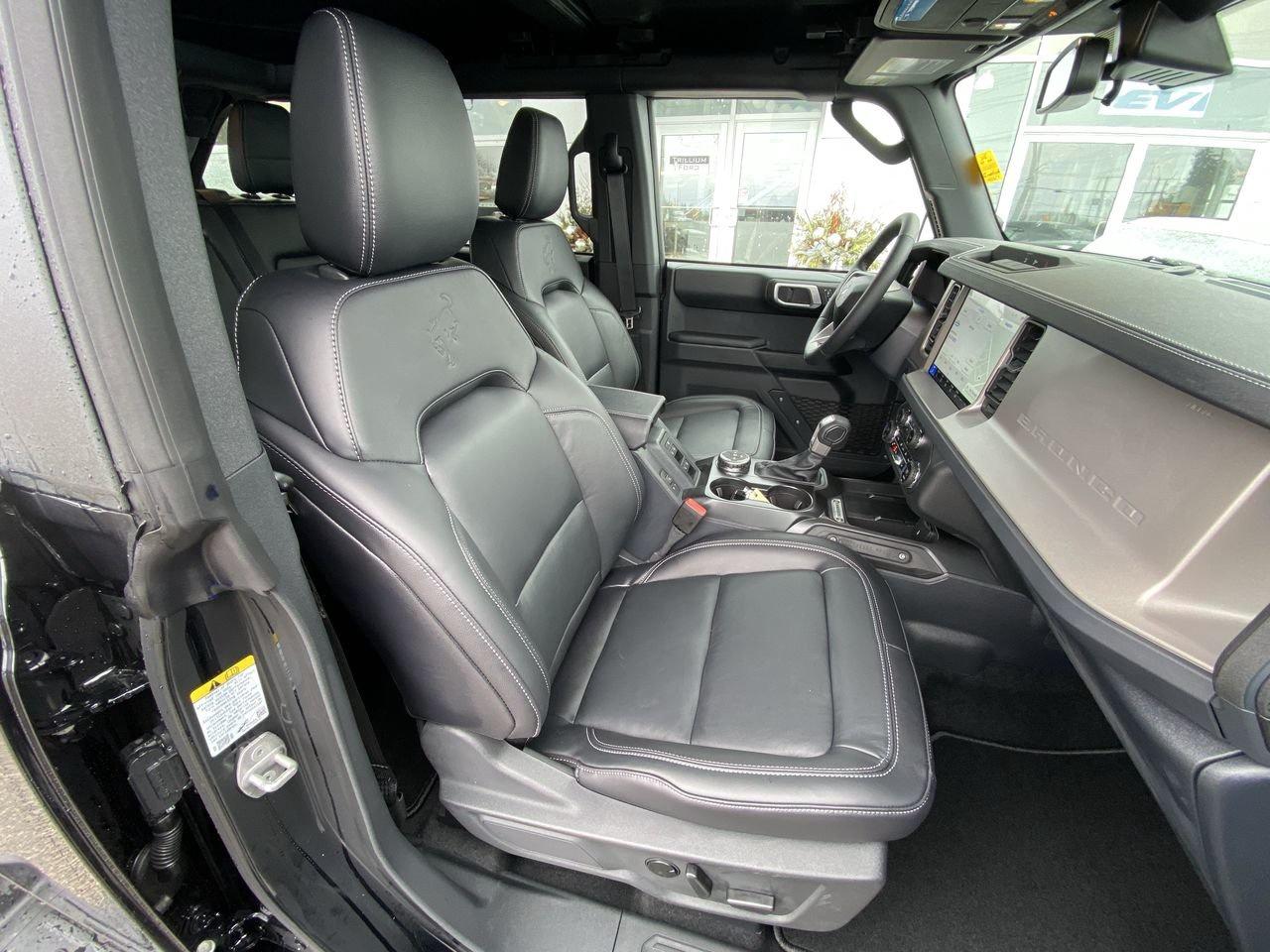 2026 Ford Bronco 4 Door Outer Banks Photo