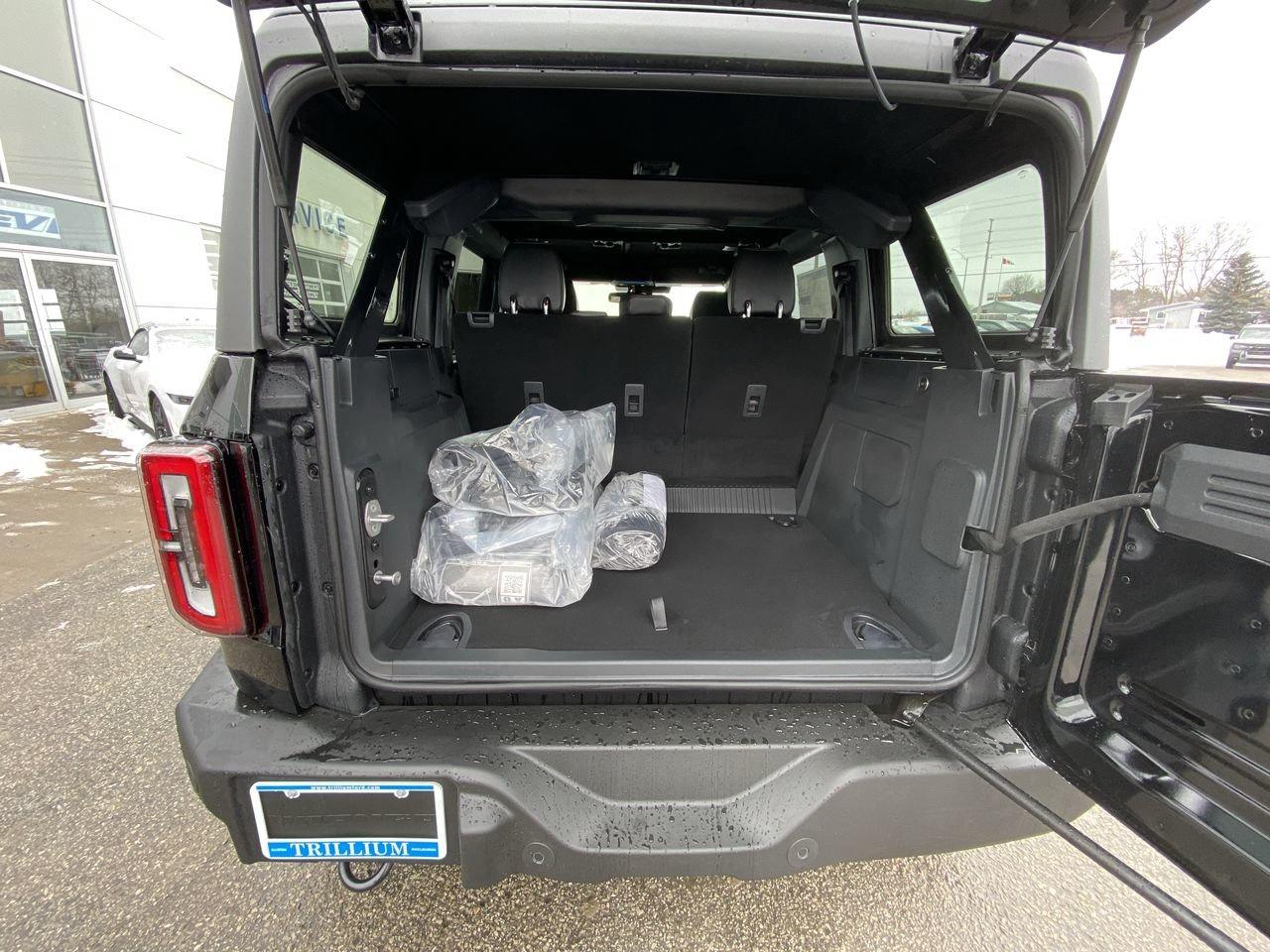 2026 Ford Bronco 4 Door Outer Banks Photo