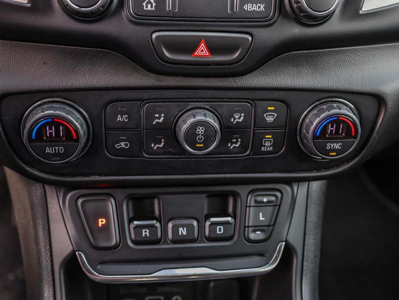 2021 GMC Terrain SLE All-wheel Drive Photo