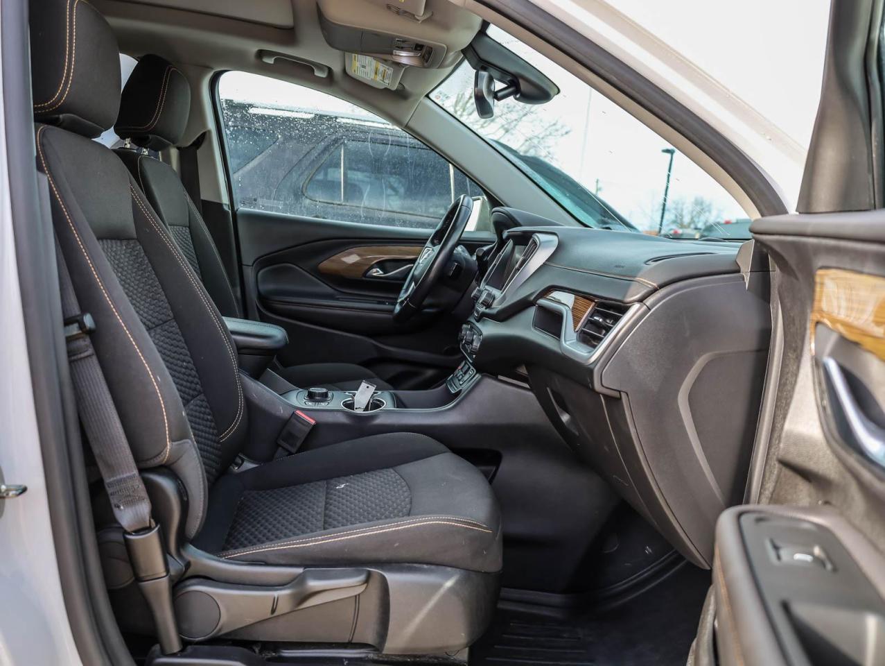 2021 GMC Terrain SLE All-wheel Drive Photo