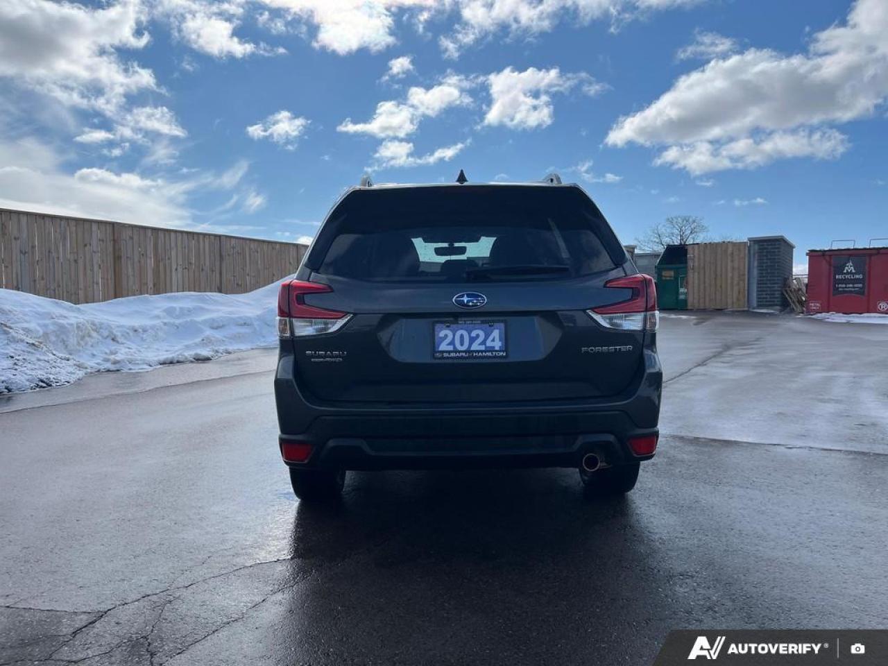 2024 Subaru Forester Limited 4dr All-Wheel Drive Photo4