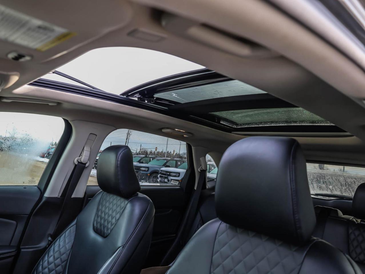 2024 Ford Edge TITANIUM 4DR ALL-WHEEL DRIVE Photo