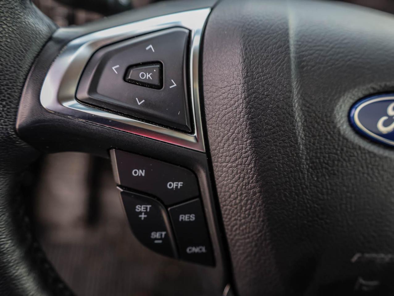 2024 Ford Edge TITANIUM 4DR ALL-WHEEL DRIVE Photo