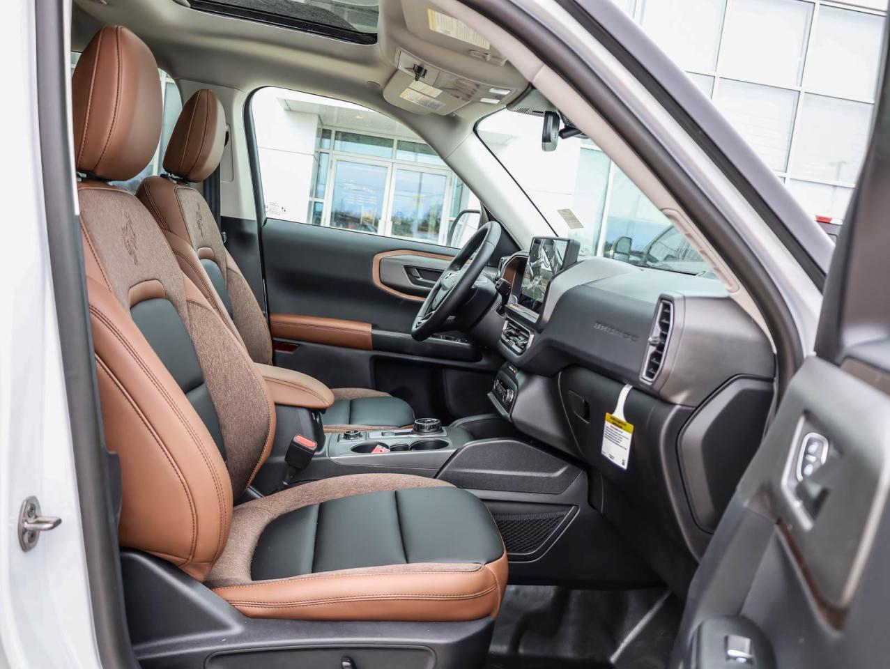 2026 Ford Bronco Sport Outer Banks 4dr 4x4 Photo